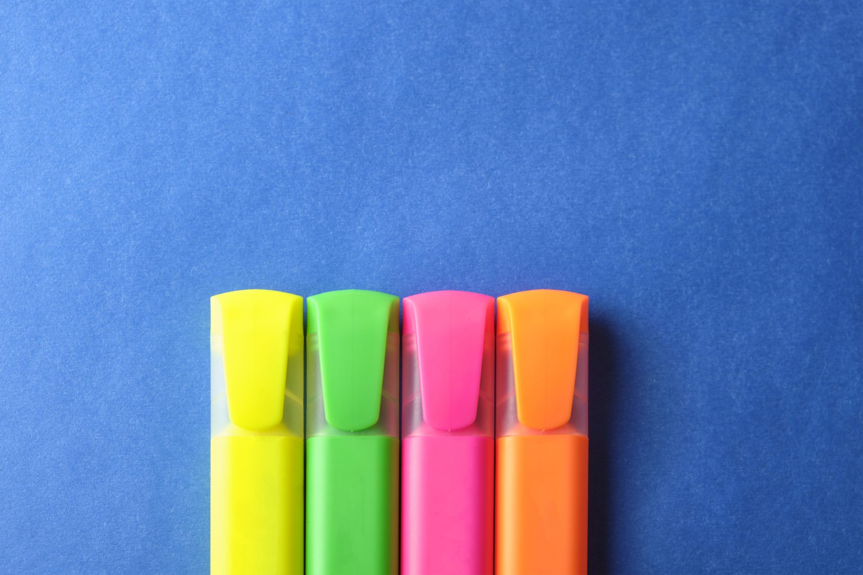 Multi-colour highlighters.