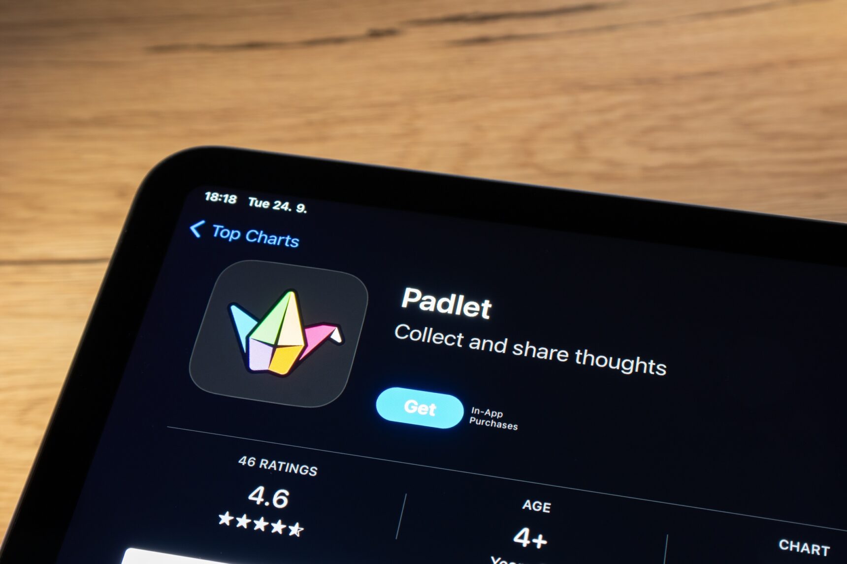 A tablet showing the Padlet app, one of the best apps for teachers for organisation.